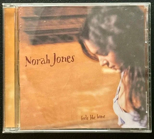 Norah Jones – Feels Like Home (CD, 2004, Blue Note 7243 5 84800 0 9, Club Edition) - Maple City Music