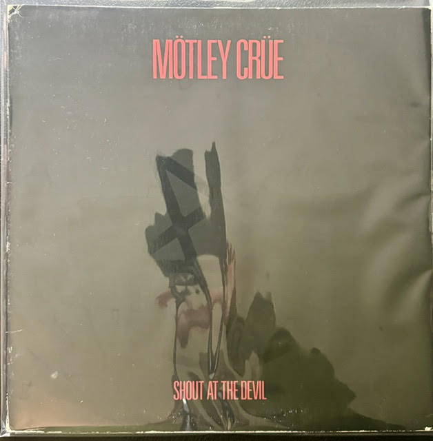 Motley Crue – Shout At The Devil (LP, Album, Club Edition, Stereo, CRC, Carrollton Pressing, Gatefold, 1983, Elektra 9 60289-1)